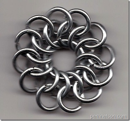 Expanding Circle of European 4 in 1 around 1/2" Queen Ring